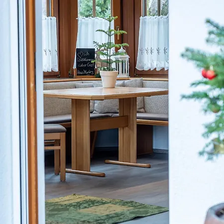 Haus Marlies Apartment *